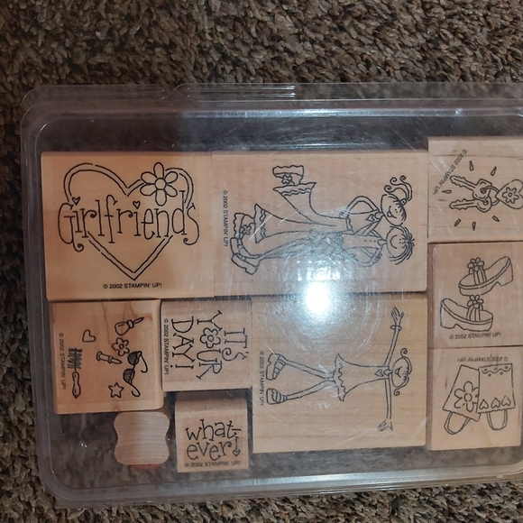 *GIRLFRIENDS* WOOD SCRAPBOOK STAMP SET